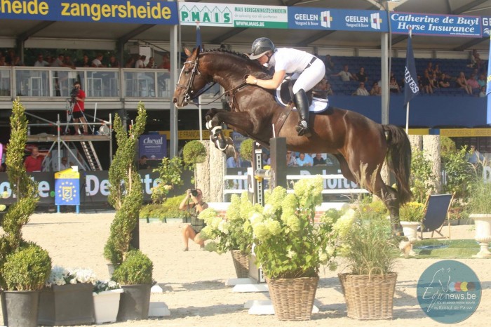 FANTOMAS DE MUZE & KARLINE VIERDES OP HET BELGISCH KAMPIOENSCHAP